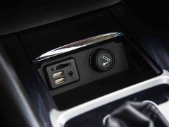 2018款 18T 6座尊贵型