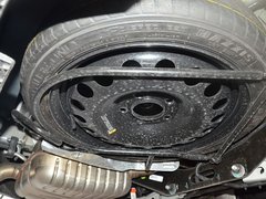 2018款 18T 6座尊贵型