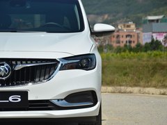 2018款 18T 6座尊贵型
