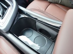 2018款 18T 6座尊贵型
