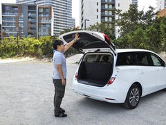 2018款 18T 6座尊贵型