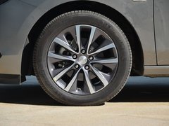 2018款 18T 6座尊贵型