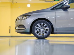 2018款 18T 6座尊贵型