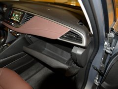2018款 18T 6座尊贵型