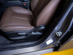2018款 18T 6座尊贵型