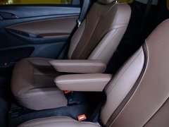 2018款 18T 6座尊贵型