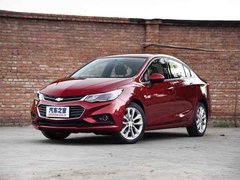 2018款 两厢 330T 双离合领锋版