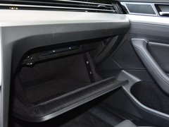 2018款 380TSI 两驱舒行版