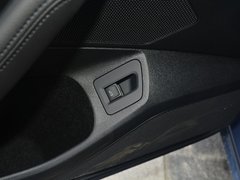 2018款 380TSI 两驱舒行版