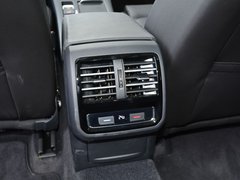 2018款 380TSI 两驱舒行版