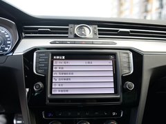 2018款 380TSI 两驱R-line版