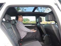 2018款 380TSI 两驱R-line版