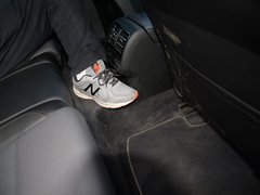 2018款 380TSI 两驱R-line版