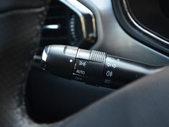 2017款 1.5T 自动尊贵型