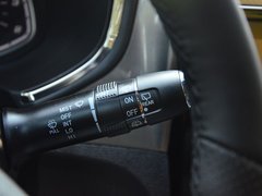 2017款 1.5T 自动尊贵型