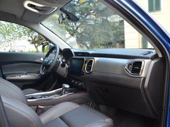 2017款 1.5T 自动尊贵型
