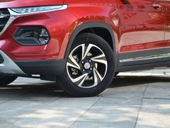 2017款 1.5L 自动豪华型