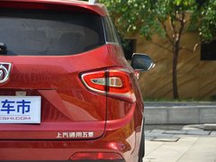 2017款 1.5L 自动豪华型