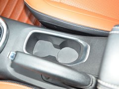 2017款 1.5L 自动豪华型