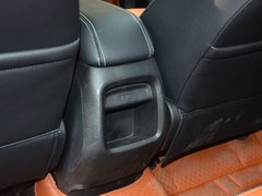 2017款 1.5L 自动豪华型