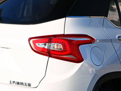 2017款 1.5L 自动时尚型