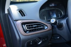 2018款 1.5T 自动豪华版