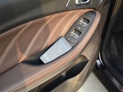2018款 1.5T 自动豪华版