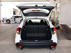 2018款 1.5L CVT两驱科技精英型