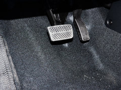2018款 1.5L CVT两驱科技精英型