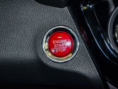 2018款 1.5L CVT两驱科技精英型