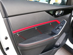 2018款 1.6L 手动智联精英版