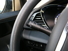 2018款 1.6L 手动智联精英版