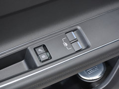 2018款 XFL 2.0T 200PS 精英版
