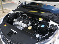 2017款 1.5L 自动时尚型