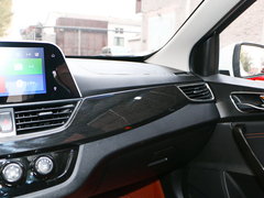 2017款 1.5L 自动豪华型