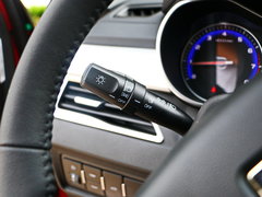 2018款 1.5L 自动幸福版