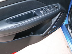 2018款 1.5L 自动幸福版
