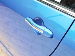 2018款 1.5L 自动幸福版