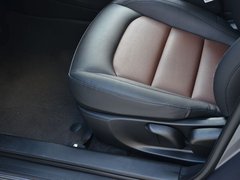 2018款 1.5L 自动幸福版