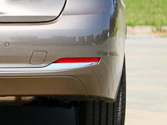 2018款 330Li xDrive 豪华套装
