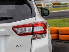 2018款 2.0i 全驱豪华版EyeSight