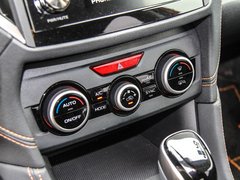 2018款 2.0i 全驱豪华版EyeSight