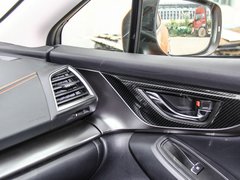 2018款 2.0i 全驱豪华版EyeSight