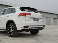 2018款 2.0T 自动尊贵版