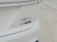 2018款 2.0T 自动尊贵版