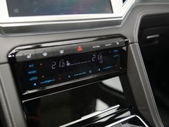 2018款 2.0T 自动尊贵版