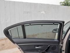 2018款 320Li 领先型豪华套装