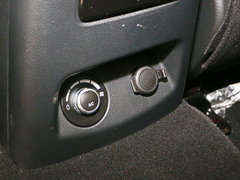 2017款 1.9T 手动两驱精英型 5座