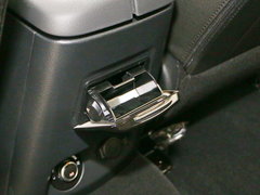 2017款 1.9T 手动两驱精英型 5座