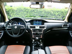 2017款 1.9T 手动两驱精英型 5座